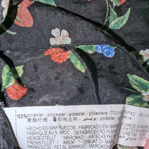 Zara | Black Floral & Berry Print Ruffle Crop Top | Size Small - Picture 11 of 15